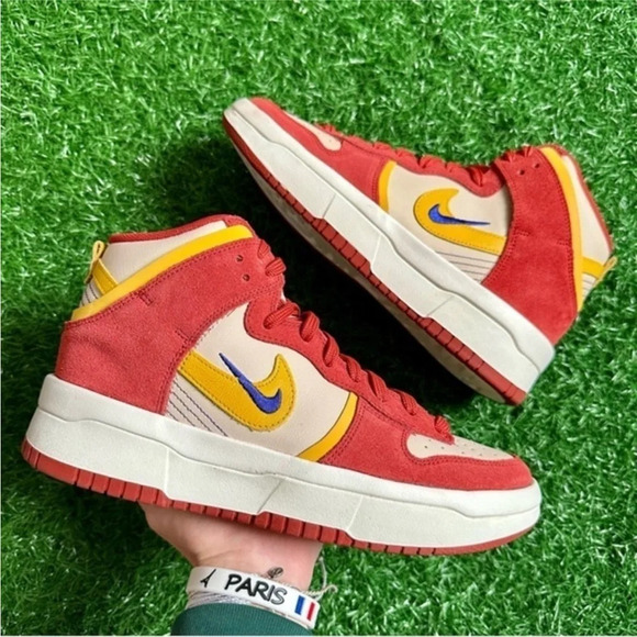 Nike Dunk High Up - Picture 1 of 6